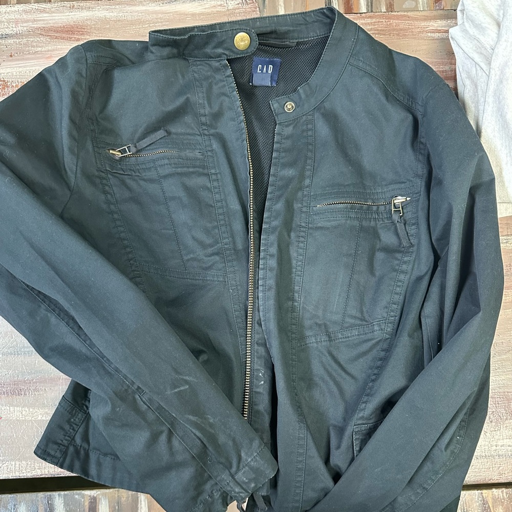 Gap black jacket